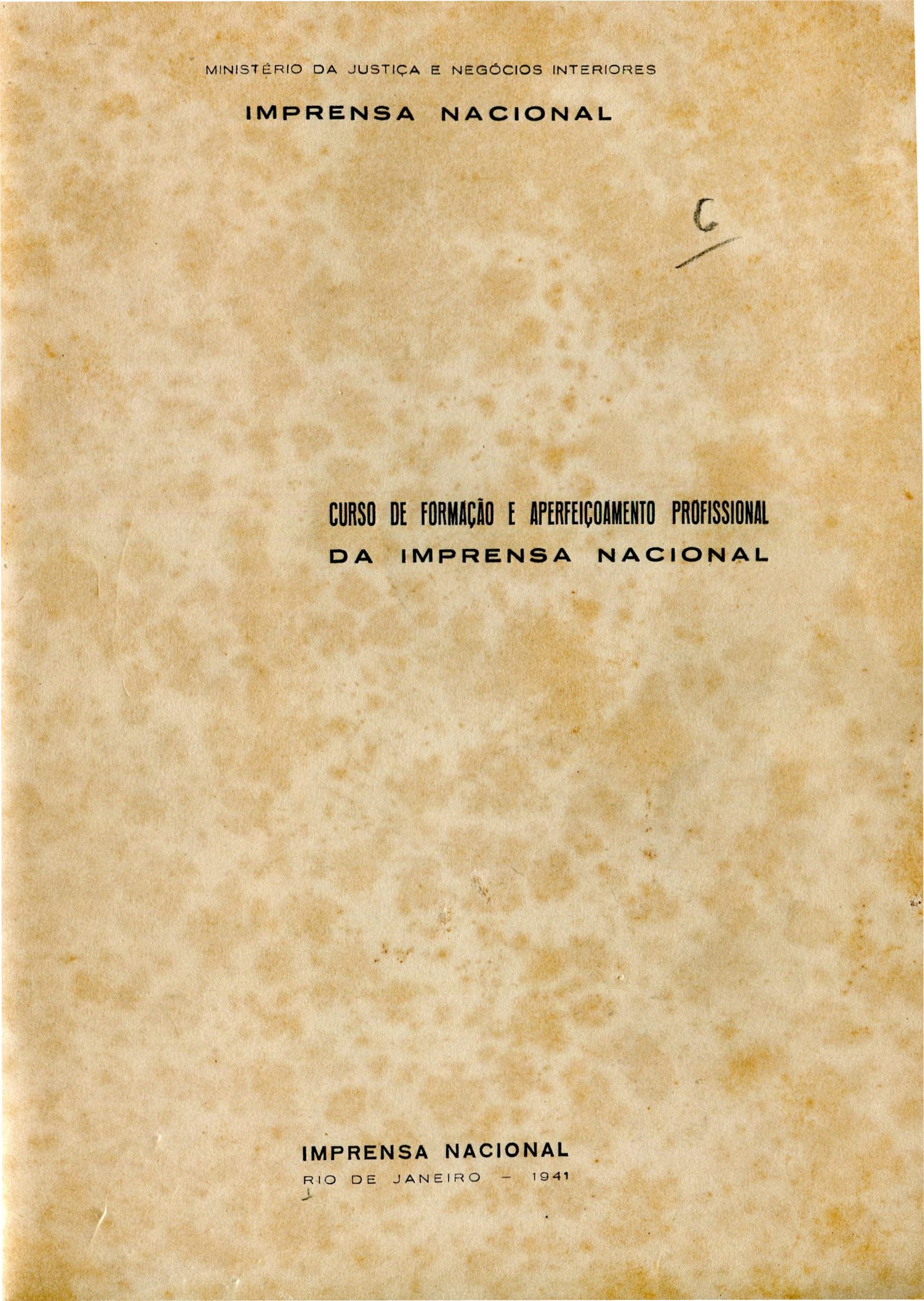 Capa do Livro Curso de Formação e Aperfeiçoamento Profissional da Imprensa Nacional